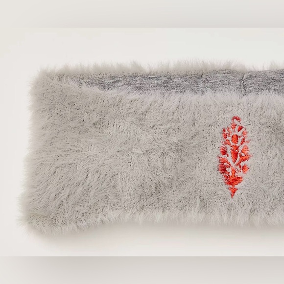 SALE! Free People Slopeside Sherpa Earwarmer Gray O/S NWT. - Picture 4 of 11